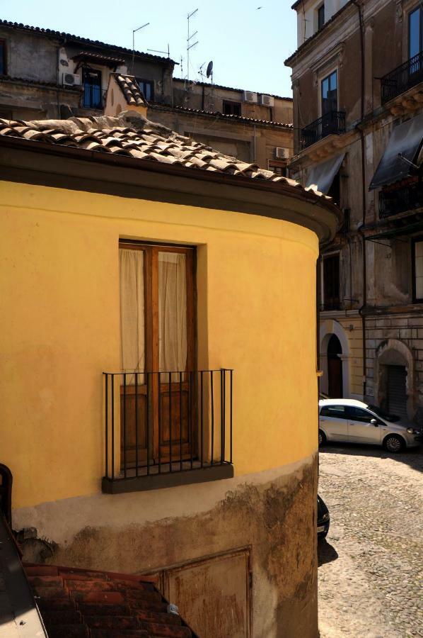 L'Albero Di Giuggiole Villa Cosenza Dış mekan fotoğraf